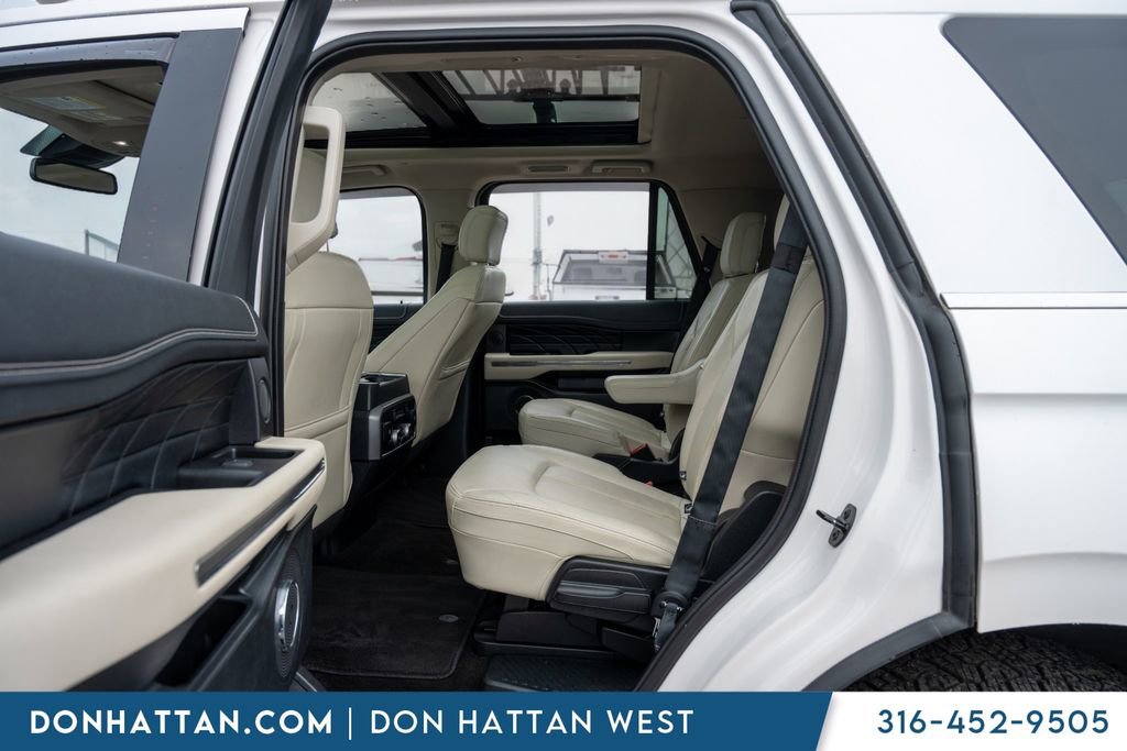 Used 2019 Ford Expedition Platinum AWD/4WD image 22