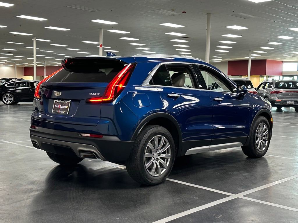 Used 2019 Cadillac XT4 Premium Luxury w/ Cold Weather Package FWD image 7