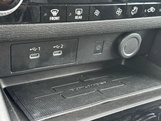 Used 2025 Mitsubishi Outlander SE image 30