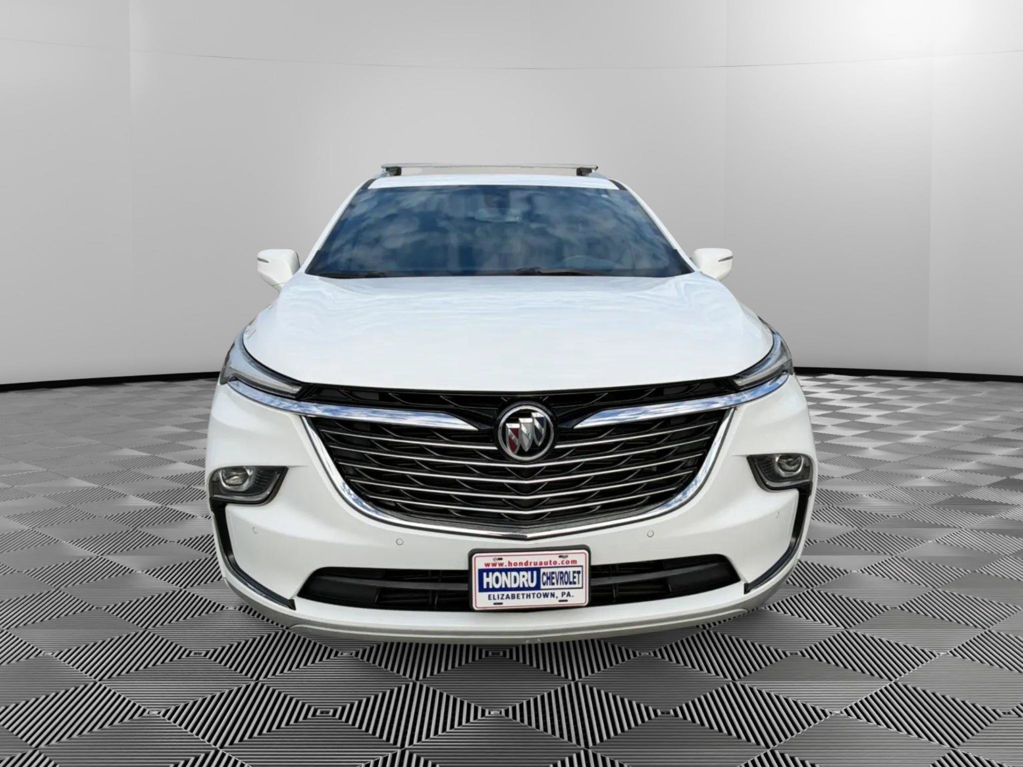 Used 2023 Buick Enclave Essence AWD/4WD image 7