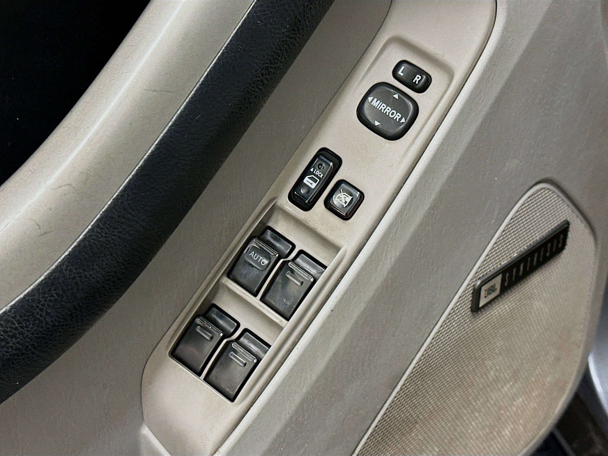 Used 2008 Toyota 4Runner Limited AWD/4WD image 15