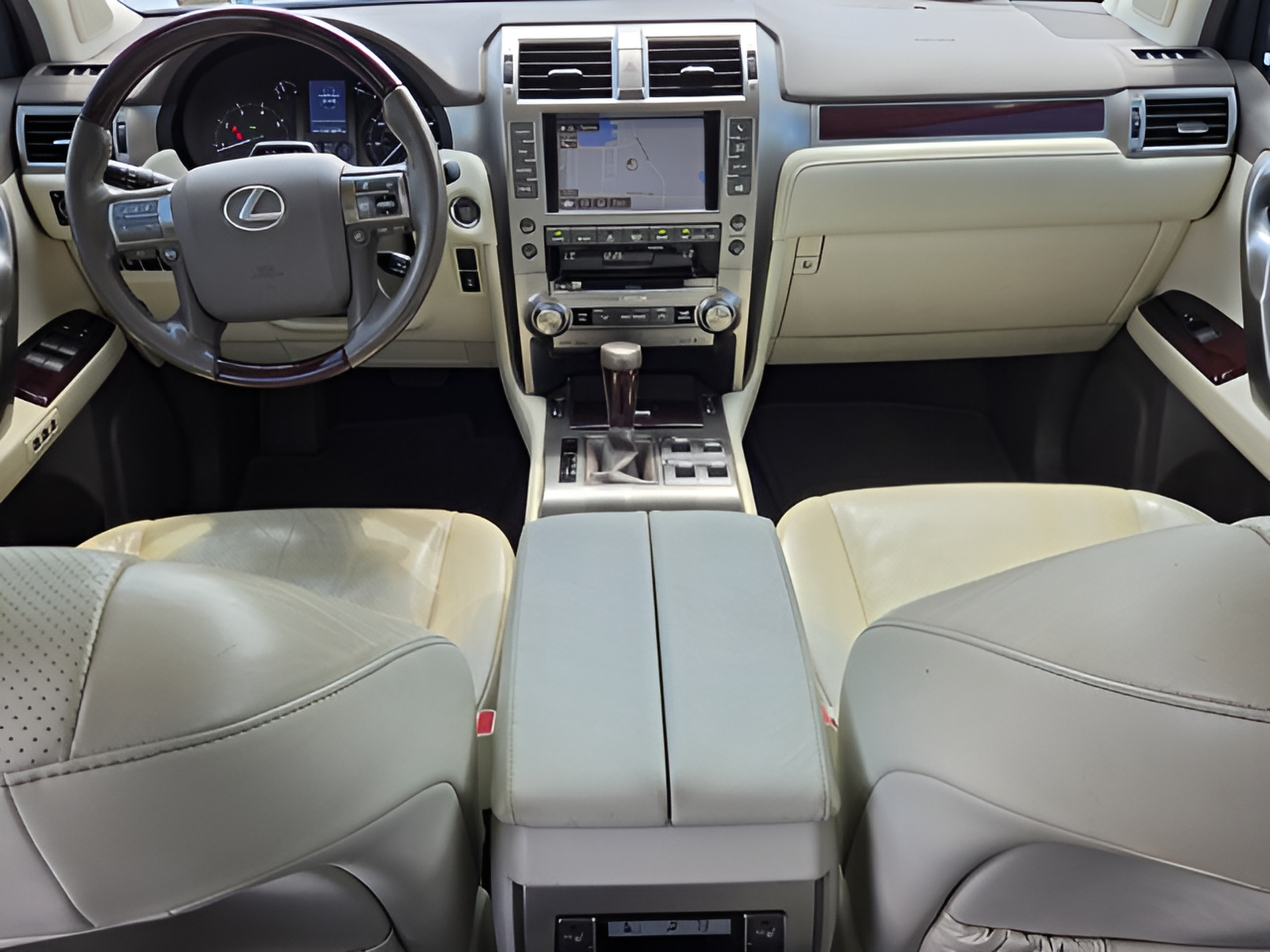 Used 2017 Lexus GX 460 Luxury AWD/4WD image 11