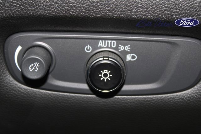 Used 2022 Chevrolet Traverse High Country w/ LPO, Floor Liner Package image 21