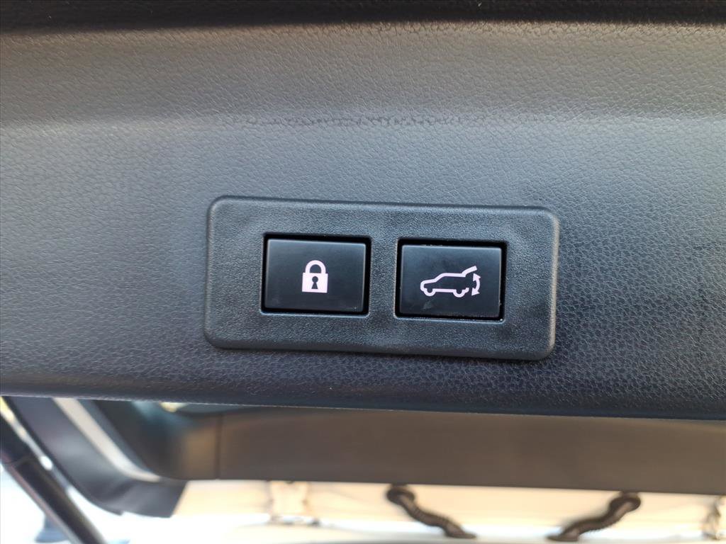 Used 2023 Subaru Ascent Limited image 13