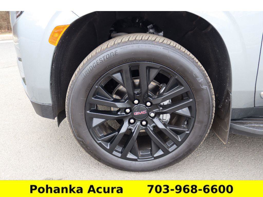 Used 2024 GMC Yukon SLT w/ SLT Premium Package image 28