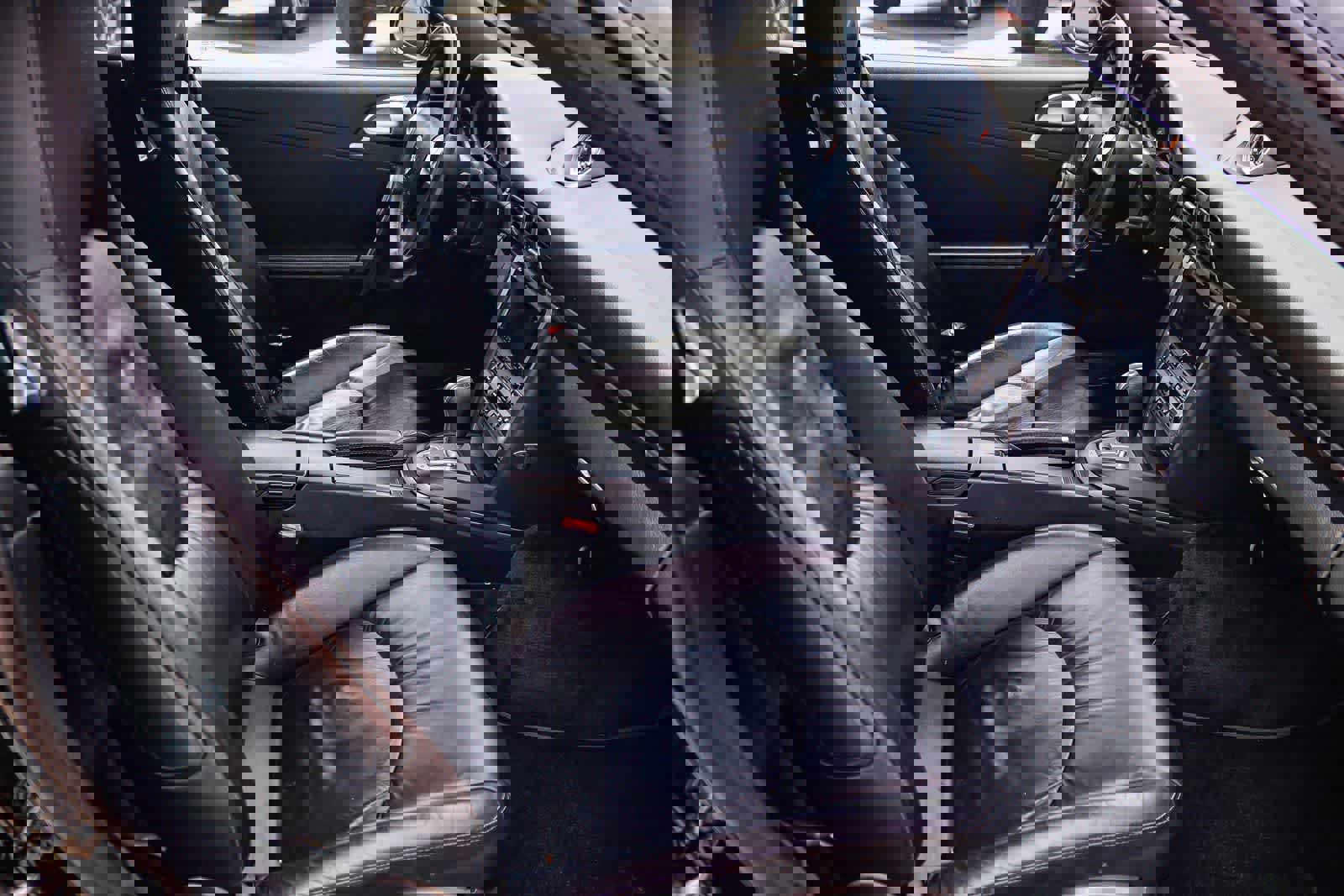 Used 2008 Porsche 911 Carrera image 16