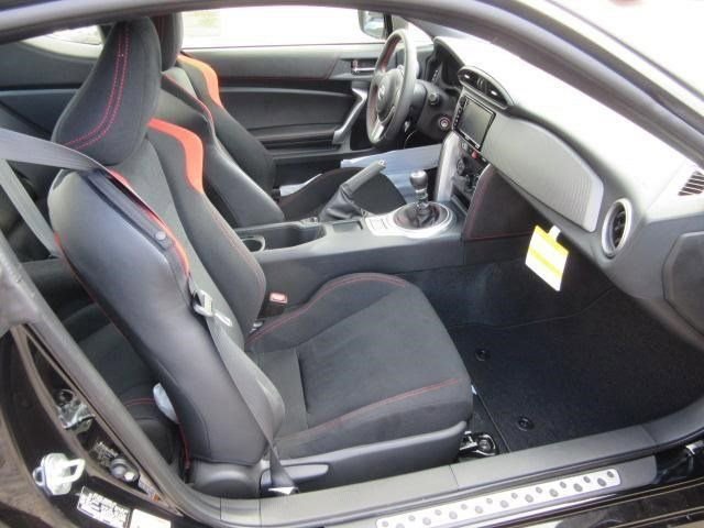 Used 2016 Scion FR-S image 5