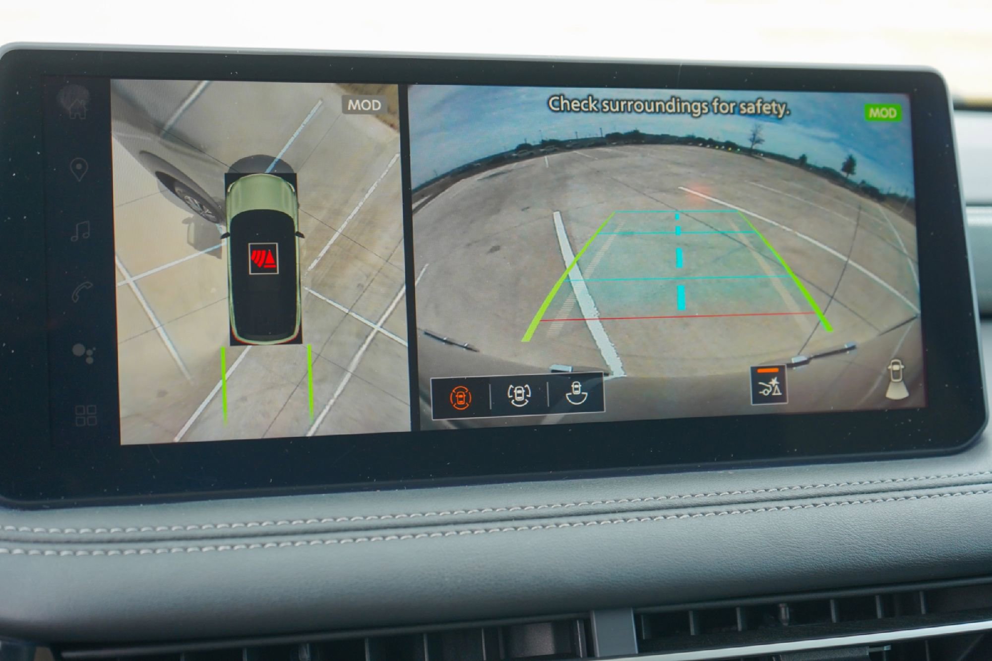 Certified 2026 INFINITI QX60 Luxe w/ Cargo Package image 18