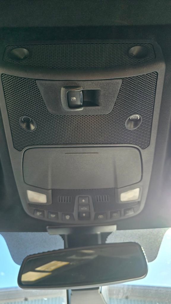 Used 2016 Ford F150 Limited w/ Trailer Tow Package image 34