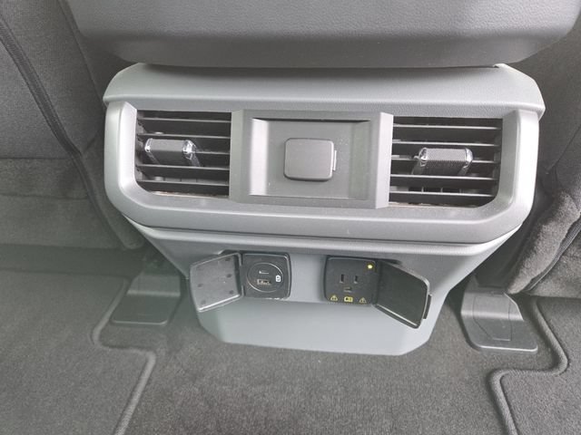 Used 2022 Ford F150 XLT w/ Equipment Group 302A High AWD/4WD image 19