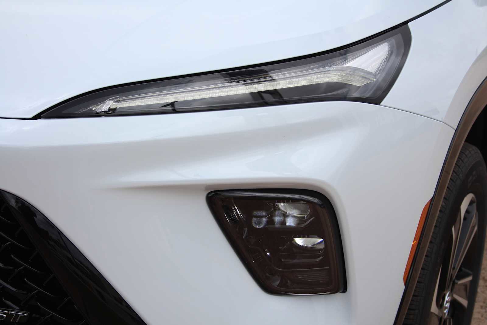 New 2026 Buick Enclave Sport Touring w/ Power Package image 6