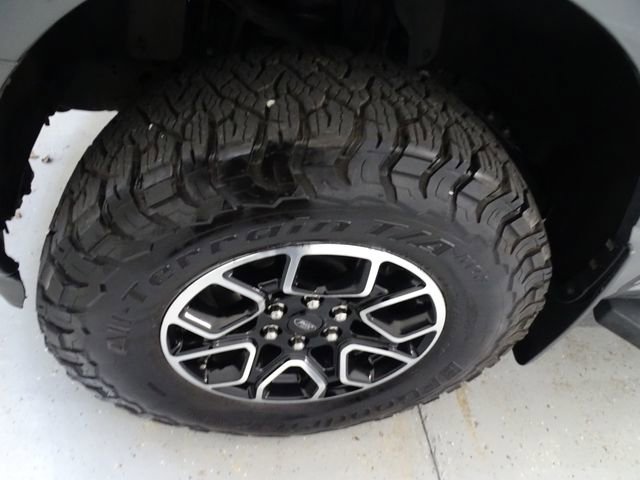 Used 2022 Ford F150 Lariat w/ Equipment Group 502A High image 29