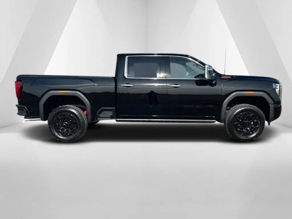 New 2026 GMC Sierra 3500 Denali w/ Technology Package AWD/4WD image 8