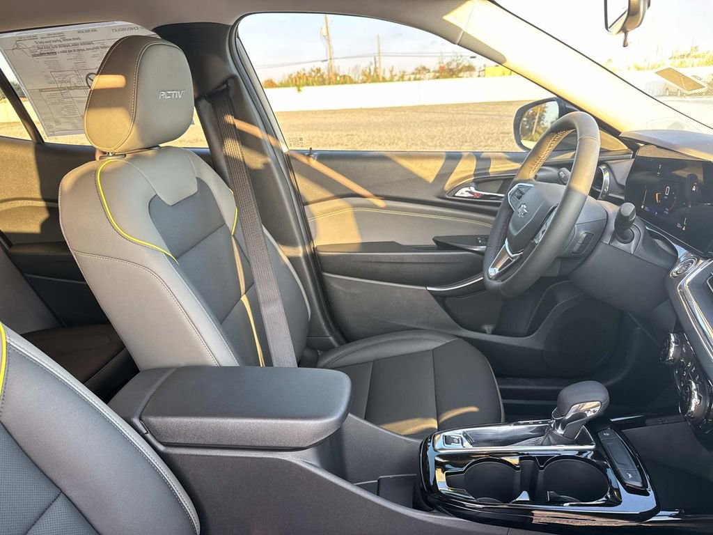 New 2026 Chevrolet Trax ACTIV w/ Driver Confidence Package image 11