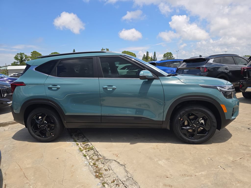 New 2026 Kia Seltos EX w/ EX Sunroof Package FWD image 9