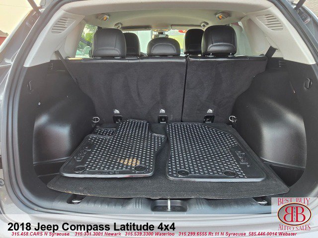 Used 2018 Jeep Compass Latitude w/ Popular Equipment Group AWD/4WD image 12