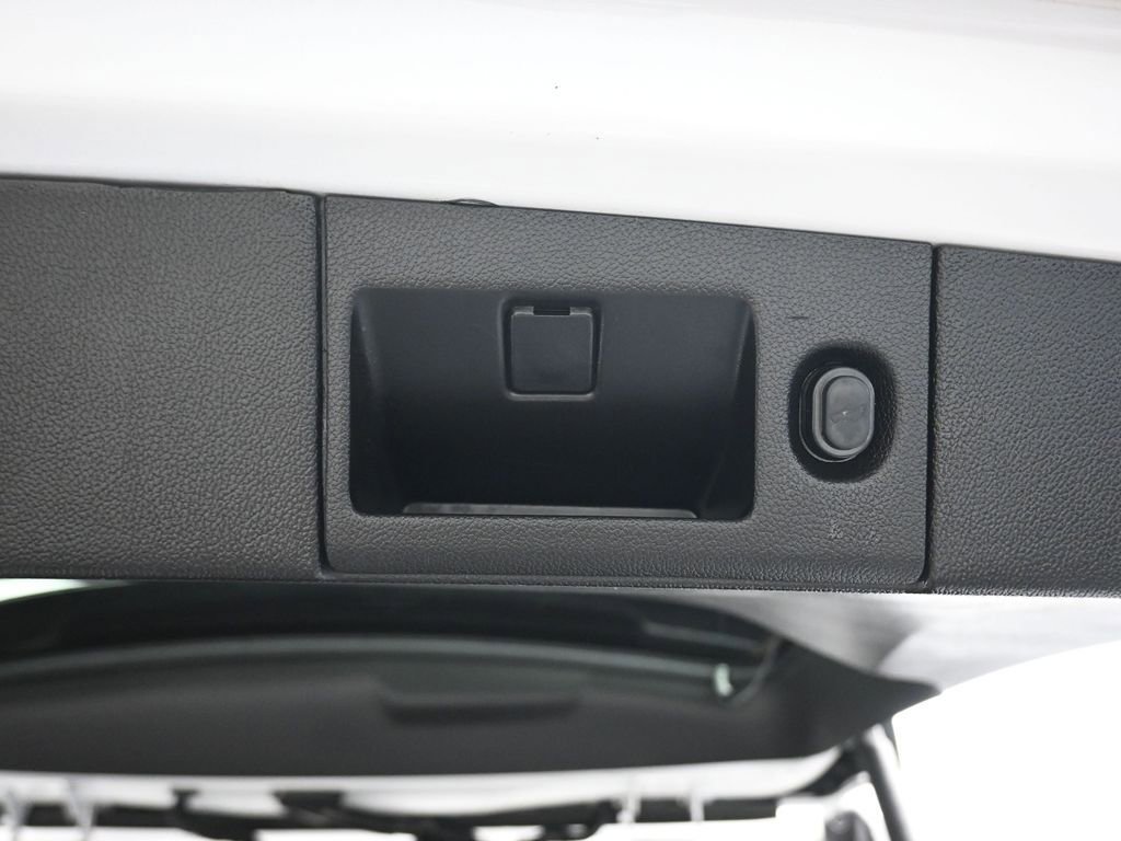 Used 2020 Cadillac Escalade Premium Luxury image 59