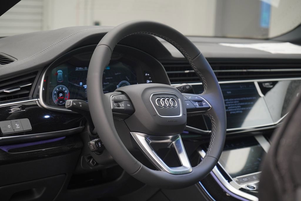 New 2025 Audi Q8 Premium Plus image 8