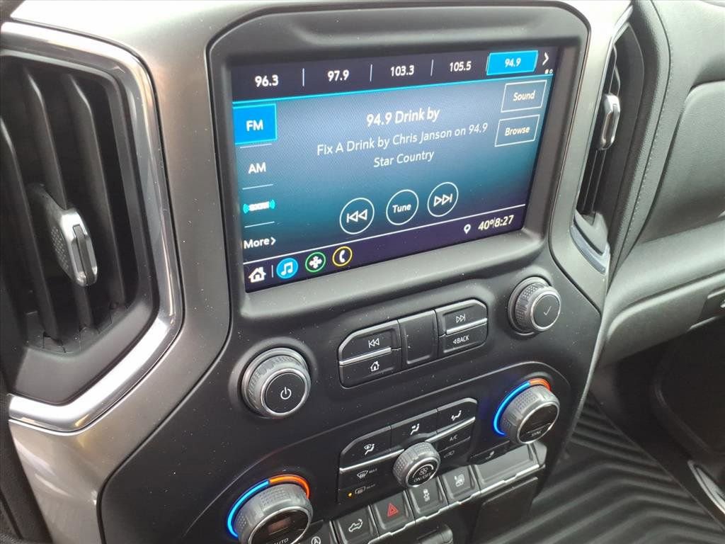 Used 2021 Chevrolet Silverado 1500 LT image 31