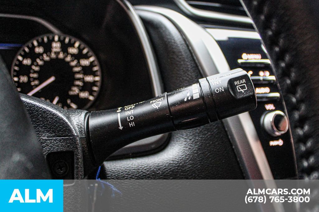 Used 2020 Nissan Murano SV image 29