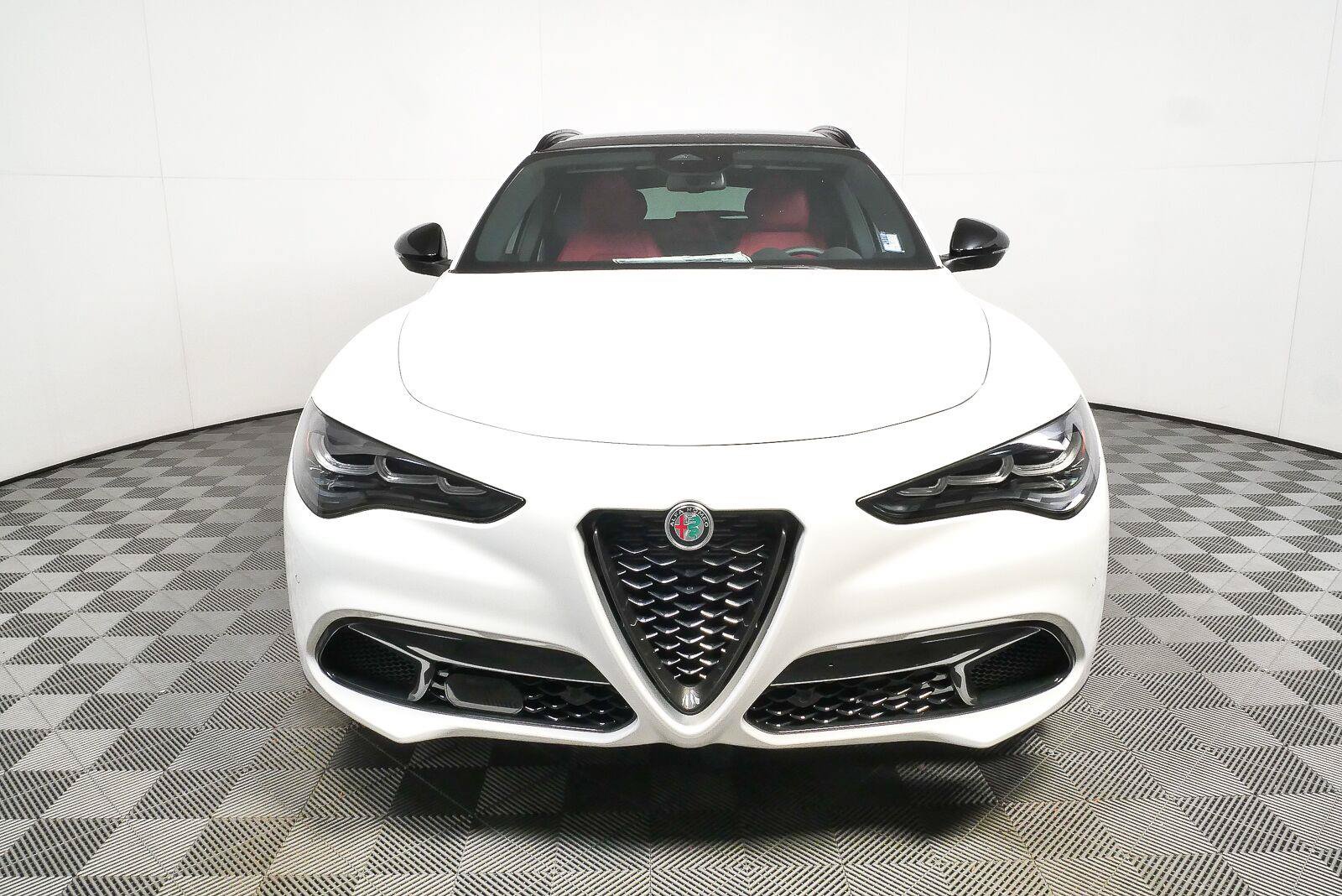 New 2026 Alfa Romeo Stelvio Sprint AWD/4WD image 36
