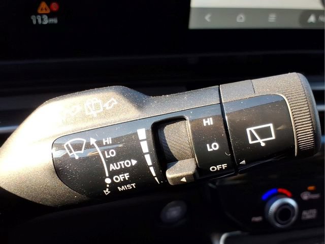 Used 2025 Kia Carnival SX Prestige FWD image 30