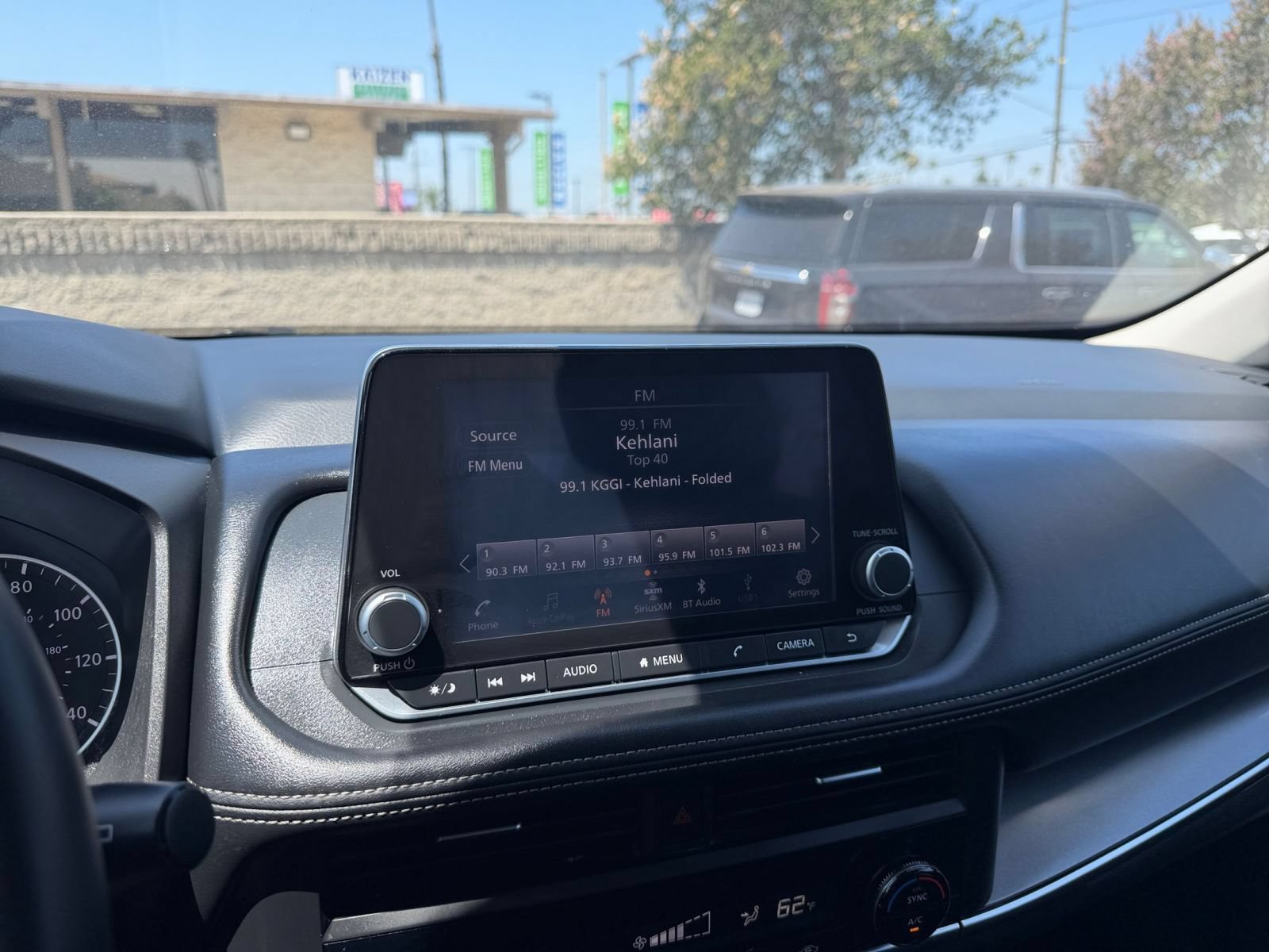 Used 2025 Nissan Rogue SV FWD image 20