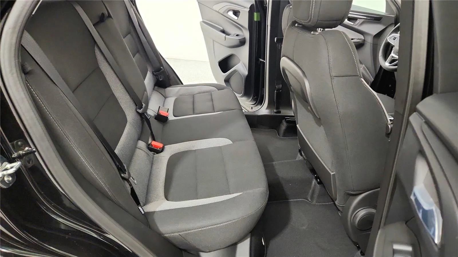 New 2026 Chevrolet TrailBlazer LT w/ Convenience Package image 37