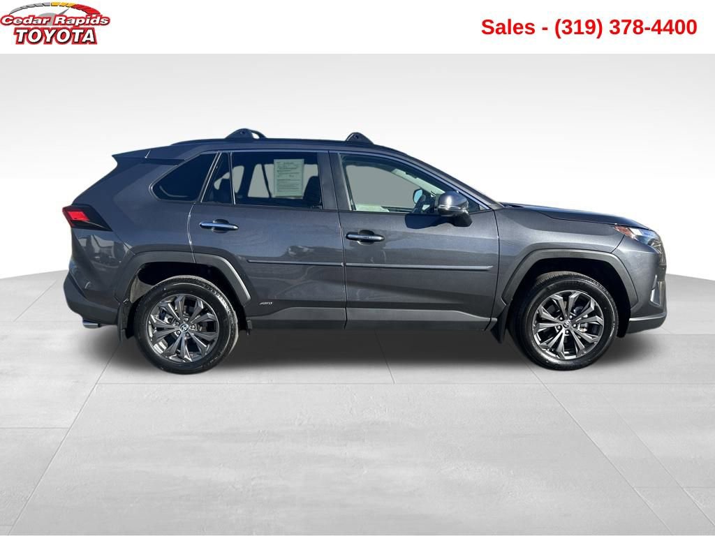 Used 2023 Toyota RAV4 Limited image 7