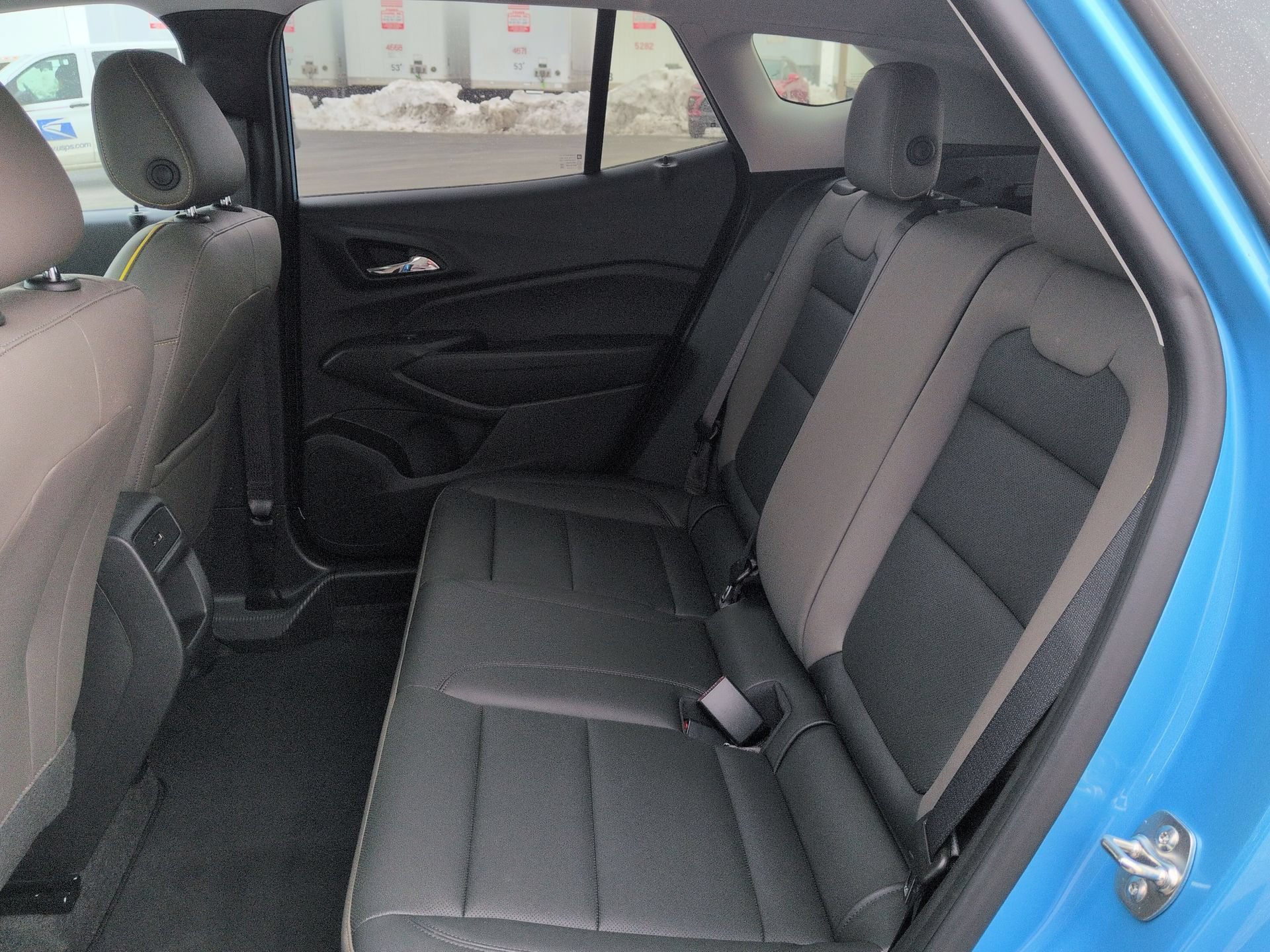 Used 2025 Chevrolet Trax ACTIV FWD image 24