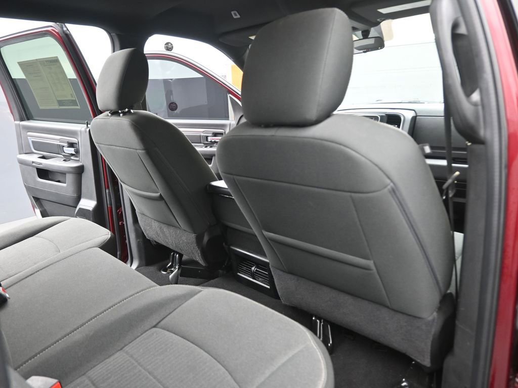 Used 2024 RAM 1500 Classic Warlock AWD/4WD image 14