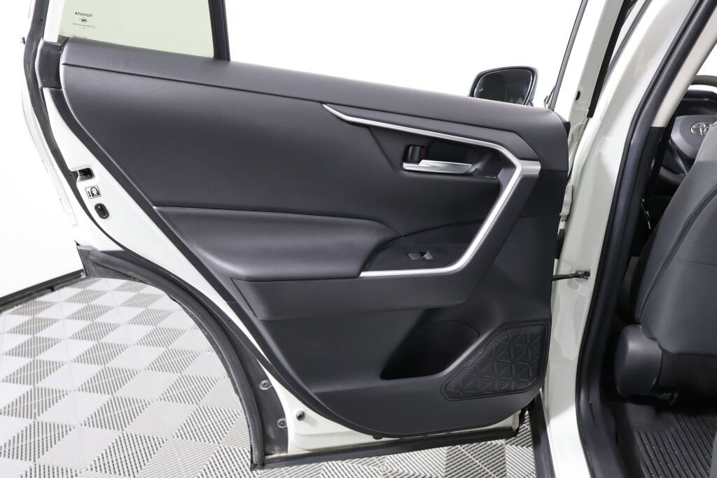 Used 2020 Toyota RAV4 XLE w/ All Weather Liner Package image 16