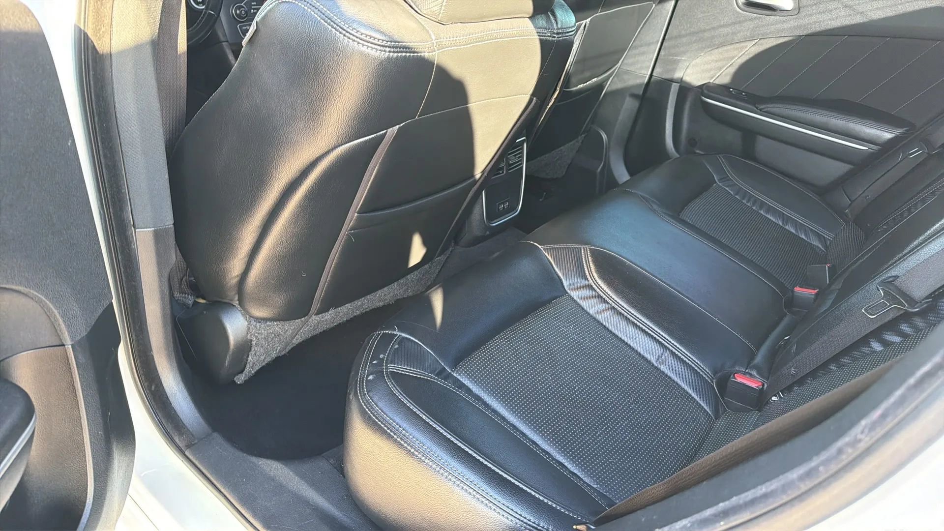 Used 2020 Dodge Charger SXT image 50