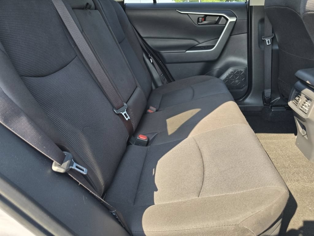 Certified 2025 Toyota RAV4 LE AWD/4WD image 20