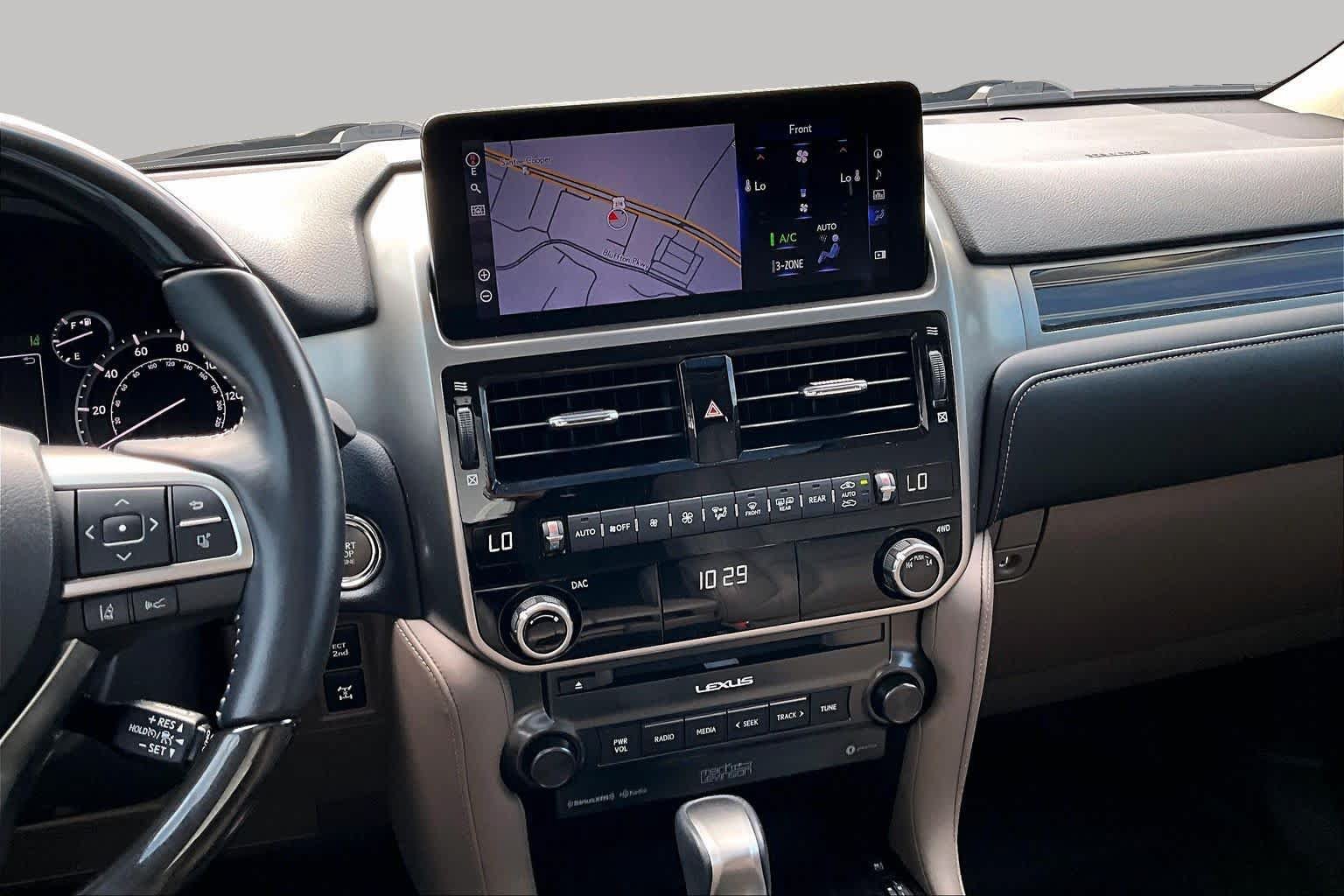 Used 2022 Lexus GX 460 Premium AWD/4WD image 7
