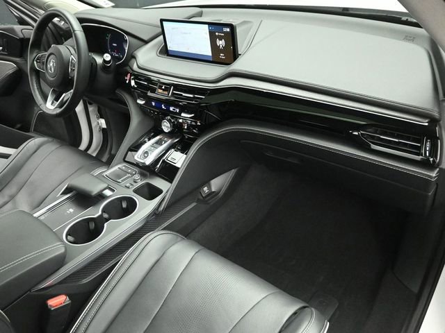 Used 2024 Acura MDX SH-AWD w/ Advance Package image 30