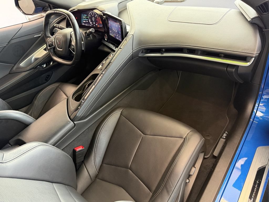 Certified 2021 Chevrolet Corvette Stingray Coupe w/ 1LT RWD image 8
