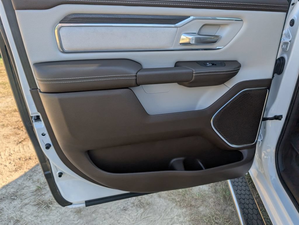 New 2026 RAM 1500 Laramie w/ Bed Utility Group AWD/4WD image 25