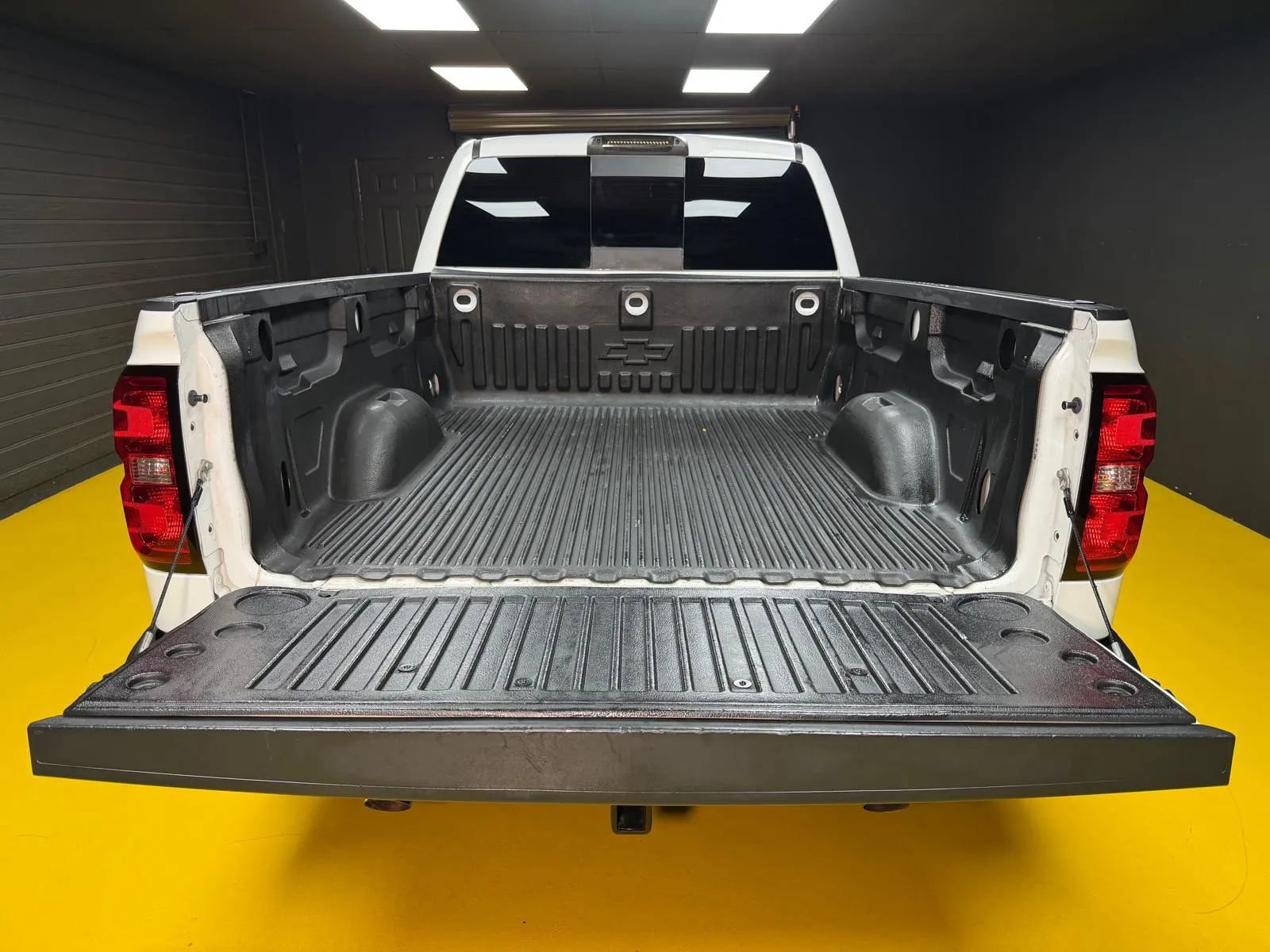 Used 2015 Chevrolet Silverado 1500 LT w/ All Star Edition AWD/4WD image 12