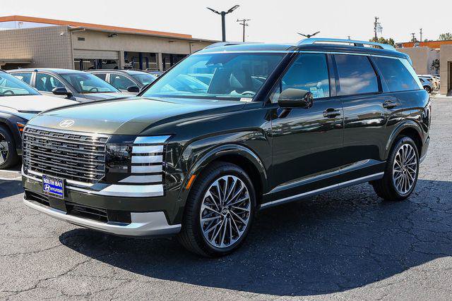 New 2026 Hyundai Palisade Calligraphy FWD image 3