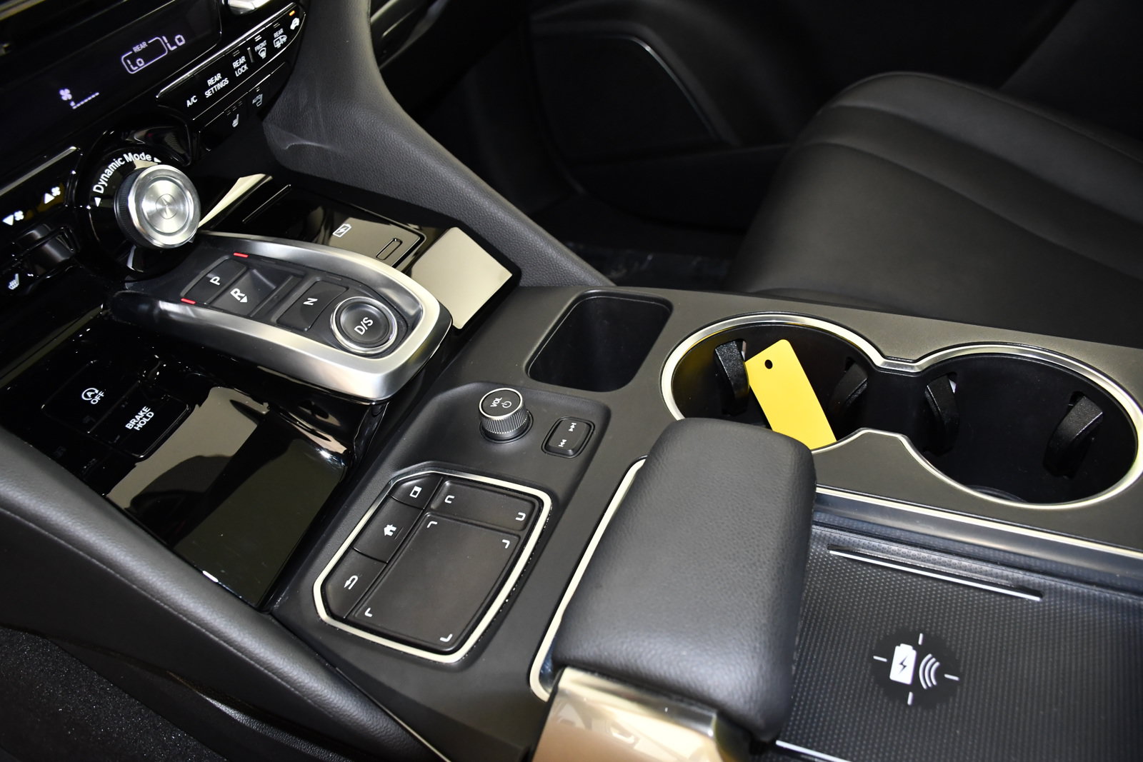 Certified 2024 Acura MDX SH-AWD image 30