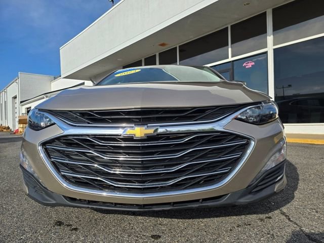 Used 2023 Chevrolet Malibu LT FWD image 4
