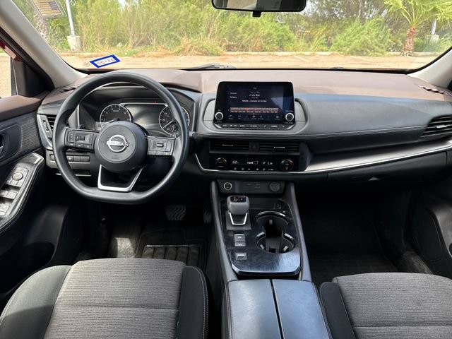 Certified 2023 Nissan Rogue SV FWD image 13