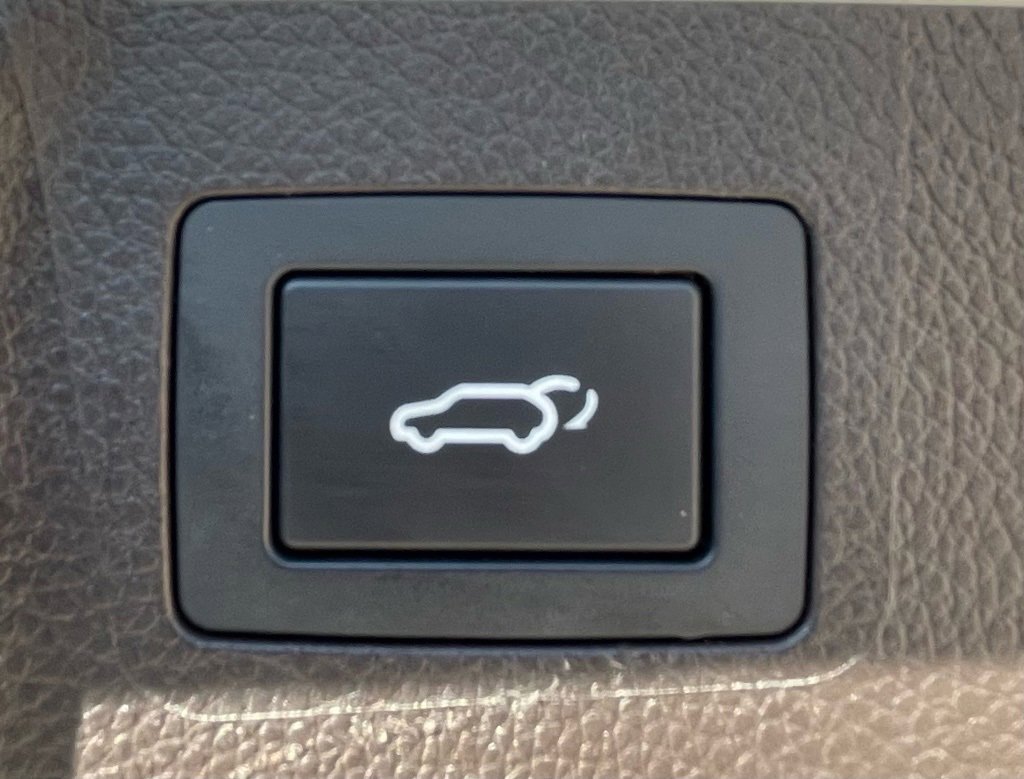 Used 2019 Hyundai Santa Fe XL image 12