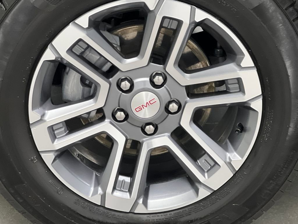 Used 2025 GMC Terrain Elevation image 55