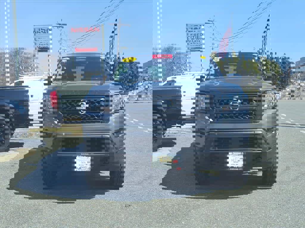 Used 2022 Nissan Frontier S w/ Technology Package image 2