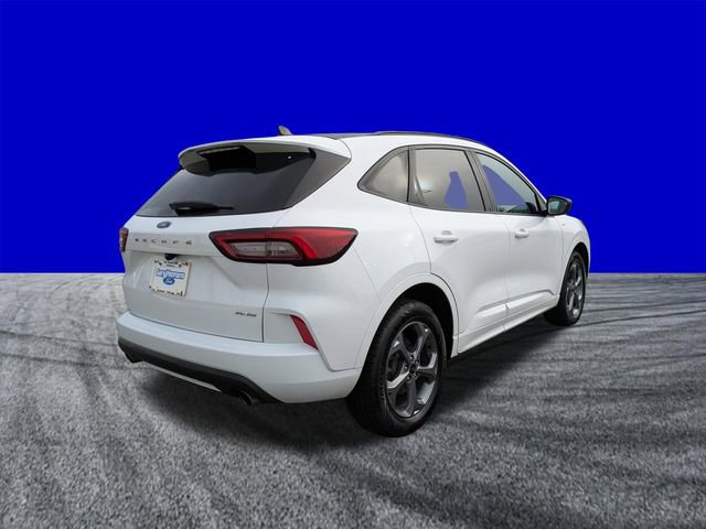 Certified 2023 Ford Escape ST-Line AWD/4WD image 4