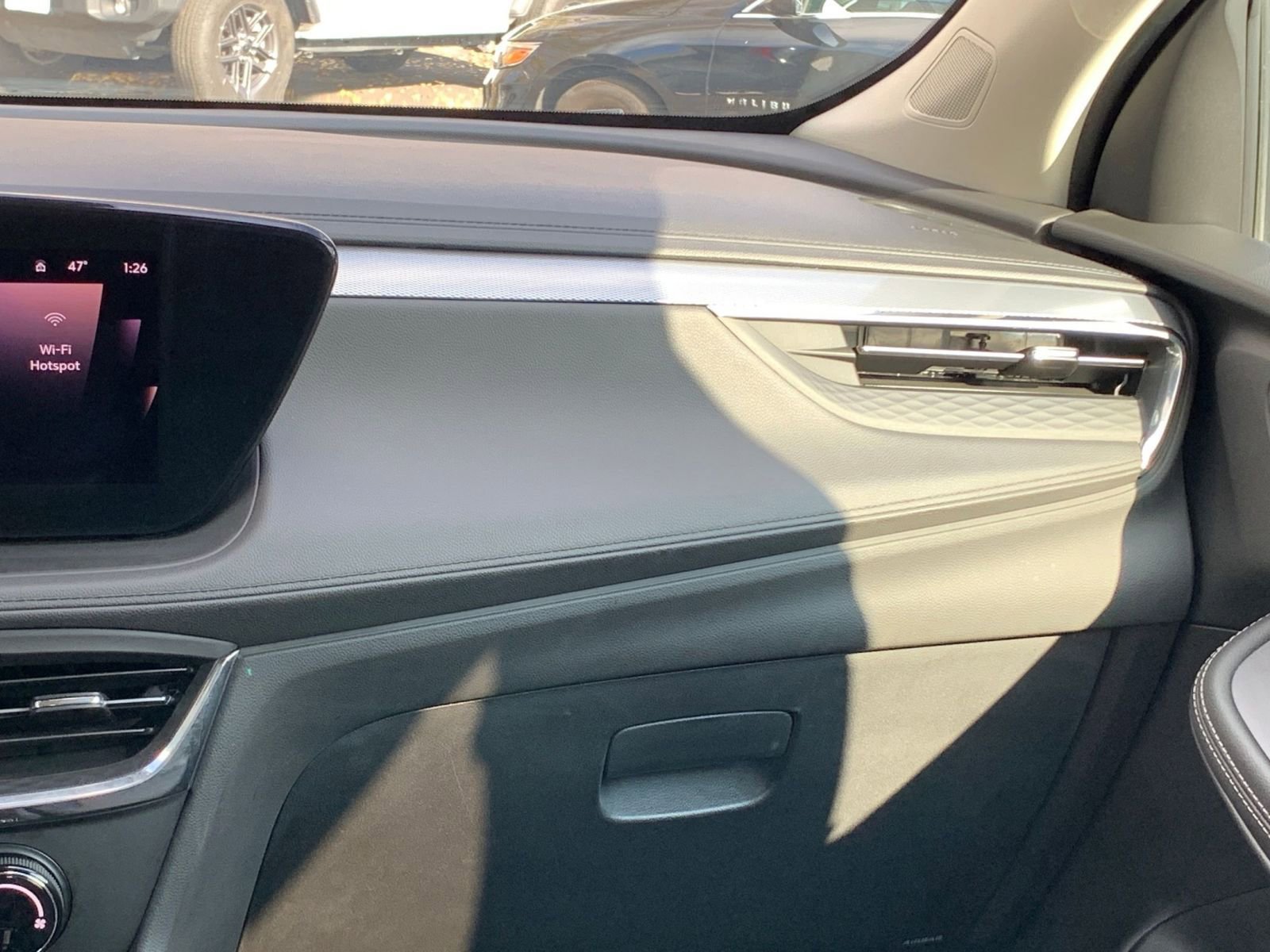 Used 2025 Buick Encore GX Preferred image 33