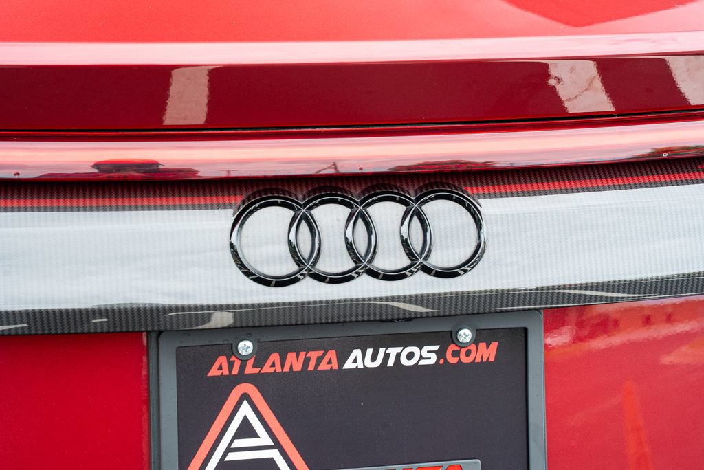 Used 2022 Audi RS Q8 w/ Carbon Optic Package AWD/4WD image 18