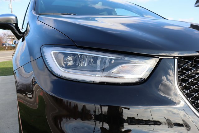 New 2026 Chrysler Pacifica Pinnacle w/ Trailer Tow Group image 4